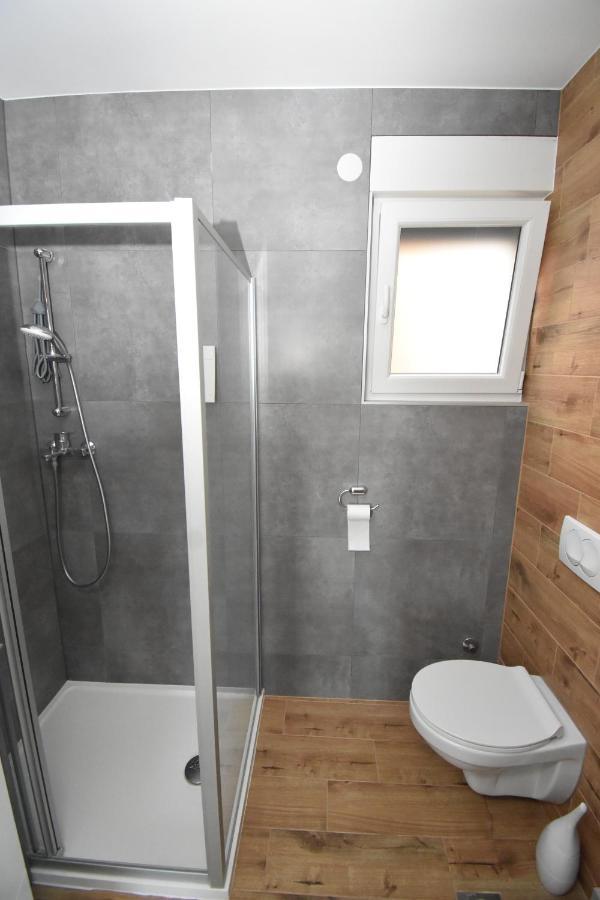 Apartman Bela Tisno Eksteriør bilde